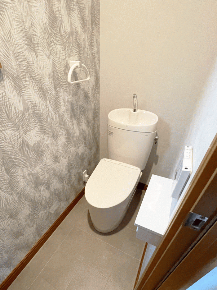 シック＆モダンのラグジュアリートイレに大変身　目黒区M様邸